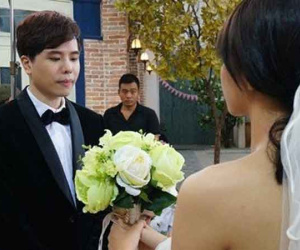 Thấy bạn trai up story buồn thảm, cô gái vội xin nghỉ làm chạy qua an ủi nhưng vừa nghe lý do đã điên tiết 'quay xe'