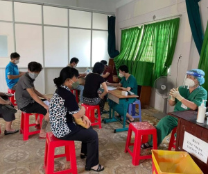 40.000 người hỗ trợ TP.HCM chống dịch Covid-19 chỉ có giấy khen, chưa có tiền thưởng