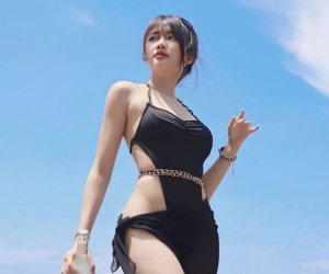 Netizen Trung Quốc 'chiến nhau' để bênh vực hot TikToker Việt Nam