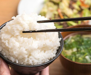 Nhịn đói là 'tra tấn' dạ dày, ăn 2 kiểu này còn hại hơn, dễ gây ung thư, nhiều người Việt hay làm