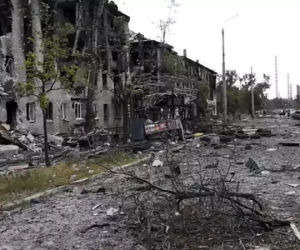 'Nga tập trung tấn công Donetsk', Anh tính chuyển tài sản tịch thu cho Ukraine