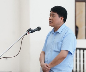 Nguyên chủ tịch Hà Nội Nguyễn Đức Chung tiếp tục hầu toà