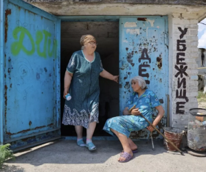 Nga và Ukraine giành giật Sloviansk, giao tranh tiếp diễn quanh Lysychansk