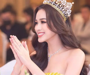 Bị chê 'mặt lưỡi cày', Đỗ Thị Hà đáp trả 3 từ thâm thúy