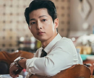 Song Joong Ki đưa 'kiệt tác nhan sắc Hàn Quốc' làm điều này giữa tin tái hợp Song Hye Kyo