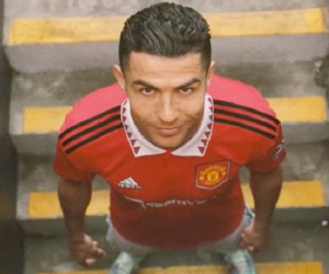 Ronaldo đã nhận thưởng lớn trước khi yêu cầu được ra đi
