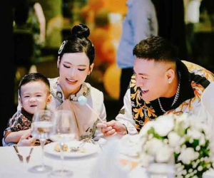 Con dâu trùm điện tử Sài Gòn tuyển vú nuôi, phúc lợi choáng