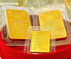 Sốc: Giá vàng SJC 'bốc hơi' hơn 5 triệu đồng/lượng trong chớp nhoáng