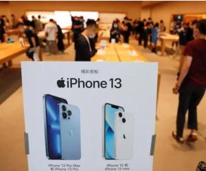 Kinh tế suy thoái buộc Apple 'thắt lưng buộc bụng'