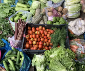 ‘Choáng’ với độ an toàn thực phẩm chợ đầu mối: Có đủ thuốc trừ sâu, kim loại nặng