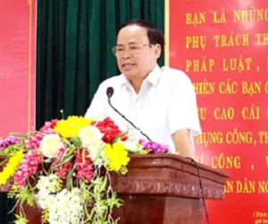 Cách chức Giám đốc và buộc thôi việc 2 Phó giám đốc Sở Tư pháp Vĩnh Phúc