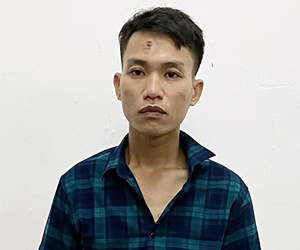 Dùng dao khống chế nữ nhân viên cửa hàng Viettel, cướp 37 triệu đồng
