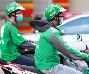 Áp đủ thứ phí lạ, Grab gây khó cho khách hàng thời giá cả leo thang