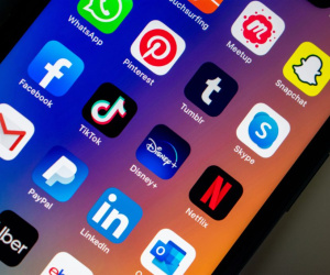 Tham vọng bành trướng toàn cầu của TikTok gặp khó