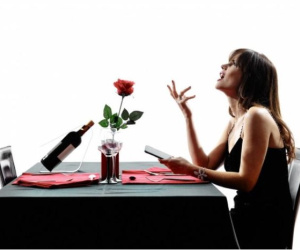 Bạn trai không đến 'xem mắt', cô gái kiện đòi bồi thường… 235 triệu đồng