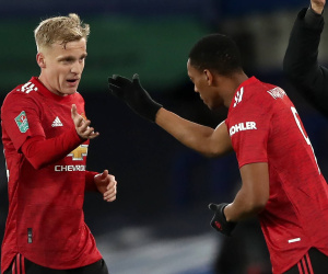 Với Martial và Van de Beek, Ten Hag có thể bỏ qua Ronaldo và De Jong