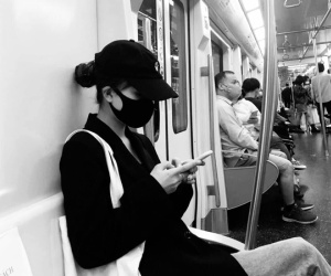 Bài viết của tác giả nữ khiến cánh mày râu ca ngợi nhiệt tình: 'Vợ ơi xin em hãy đọc!'