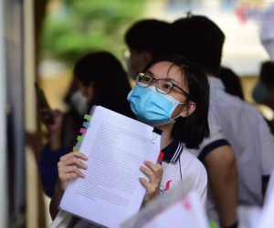 Thí sinh sốc khi điểm xét tuyển học bạ 'cao tận nóc'