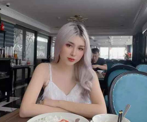 Cuộc sống Á khôi sau 3 năm tố thủ môn Văn Toản 'cắm sừng'