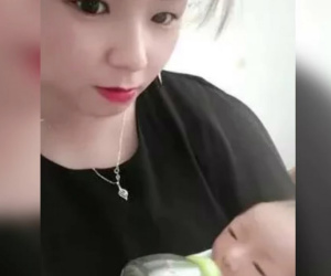 Tâm sự của bà nội 36 tuổi khiến trăm triệu dân mạng Trung Quốc sôi sục