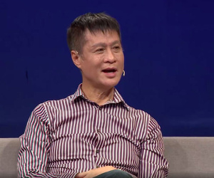 Đạo diễn Lê Hoàng: 'Vợ phải biết làm những điều mà cô gái làng chơi làm thì chồng mới không hư'