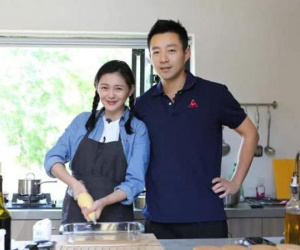 Uông Tiểu Phi khóc trên livestream, tố Từ Hy Viên không cho anh gặp con hậu ly hôn