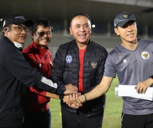 Chủ tịch LĐBĐ Indonesia bị báo chí nước nhà đặt nghi vấn