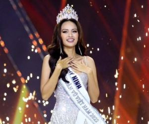 Vừa mới đăng quang chưa lâu, Hoa hậu Ngọc Châu bất ngờ bị người quen đăng đàn đòi nợ