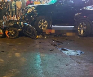 Hà Nội: Ôtô Santa Fe gây tai nạn liên hoàn, tông loạt ôtô xe máy khiến một người chết