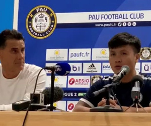 HLV Pau FC khen Quang Hải, chỉ ra vấn đề cần khắc phục để chơi được ở Pháp