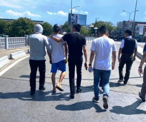 Phản ứng bất ngờ của nghi phạm dùng súng AK cướp tiệm vàng tại chợ Đông Ba