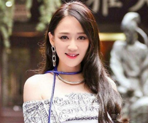 Trần Kiều Ân mang thai ở tuổi 43?