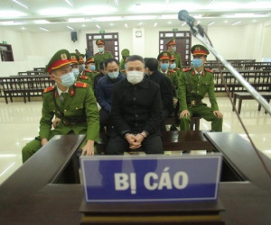 Trùm đa cấp dụ dỗ hơn 68.000 nhà đầu tư nhận 'trái đắng'