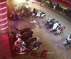 Toàn cảnh vụ 'xe điên' đâm hai ô tô cùng hàng loạt xe máy ở Tam Bạc, Hải Phòng