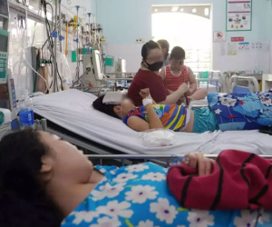 Trẻ nào mắc sốt xuất huyết có nguy cơ cao tử vong?