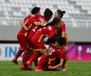 Lịch thi đấu bóng đá hôm nay 2/8: Việt Nam đá bán kết giải Đông Nam Á, Champions League khởi tranh