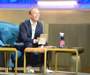 Shark Tank Việt Nam lần đầu tiên có 'cá mập' nước ngoài