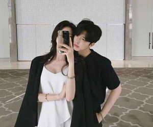 Bực bội vì bạn gái đòi công khai trên mạng khiến bạn khác giới không dám mời đi cà phê, nam thanh niên đăng đàn xin tư vấn thì dân tình đồng loạt 'vote' chia tay