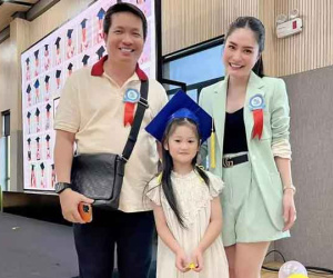 Vợ chồng Đoàn Di Băng dát hàng hiệu cho ái nữ vừa tốt nghiệp mẫu giáo