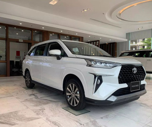 Ưu nhược điểm của Toyota Veloz 2022: Vỏ mỏng, giá cao