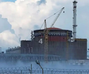 Moscow, Kiev đổ lỗi lẫn nhau về vụ pháo kích nhà máy hạt nhân Ukraine
