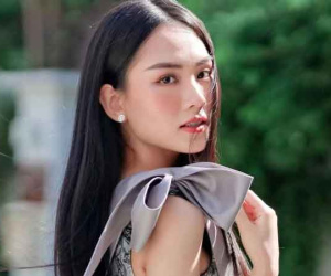 Học vấn 'không phải dạng vừa' của cô gái được chồng cũ Lệ Quyên tin tưởng thuê làm gia sư cho con trai