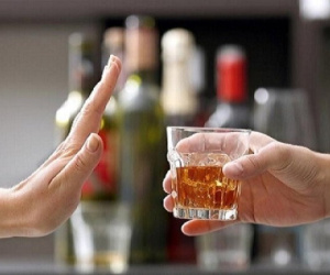 9 điều tuyệt vời xảy ra khi ngừng uống rượu