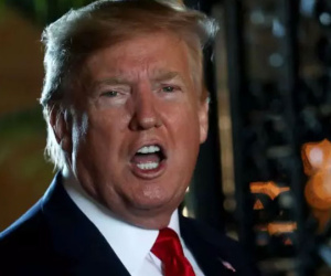 Ông Trump có bị buộc tội sau khi FBI khám xét nhà riêng?