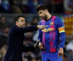 Pique đề nghị chơi miễn phí, Barca từ chối