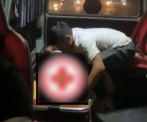 Người đàn ông ôm vợ khóc lóc trên xe cấp cứu: 'Anh hứa sẽ không nhậu nữa, anh sai rồi! Em ráng lên sống với anh nha!