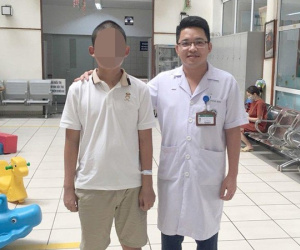 Hai bệnh nhi Hà Nội bị biến chứng sốt xuất huyết cực nặng, suy đa phủ tạng, phải thở máy
