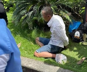 TP HCM: Khống chế người đàn ông nghi 'ngáo đá' đâm liên tiếp 3 người đi đường