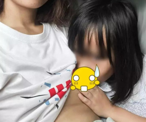 Con 9 tuổi mẹ vẫn chưa cai bú: 'Hãy cho con được sống đúng mẹ ơi'