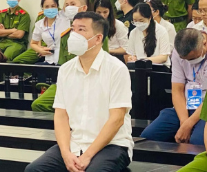 Cựu đại tá Phùng Anh Lê phủ nhận cáo buộc, đề nghị đình chỉ xét xử